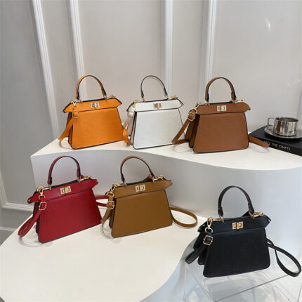 Louis Vuitton cute bag